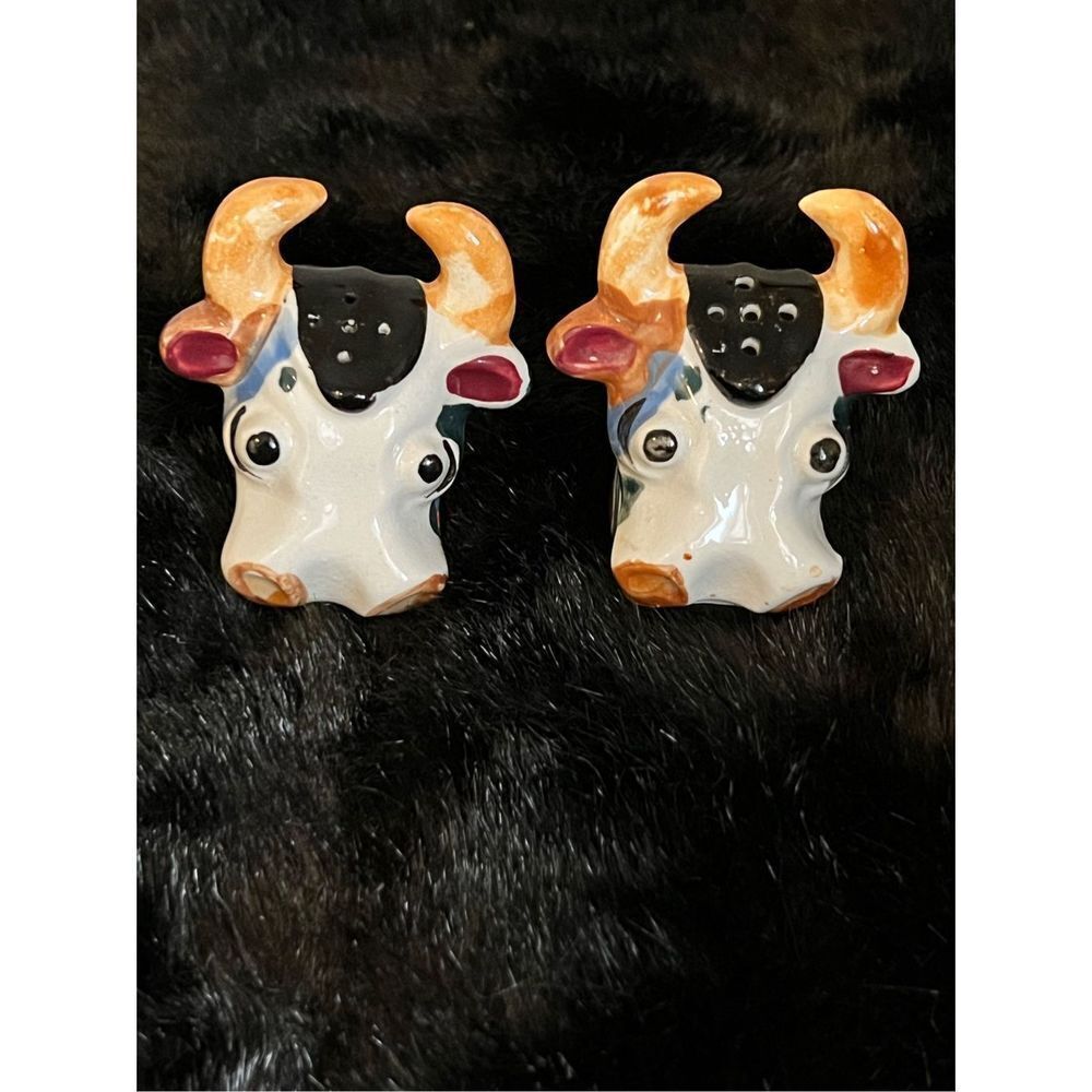 Vintage Steer Bull‎ Head Bust Salt and Pepper Shakers Ceramic Japan